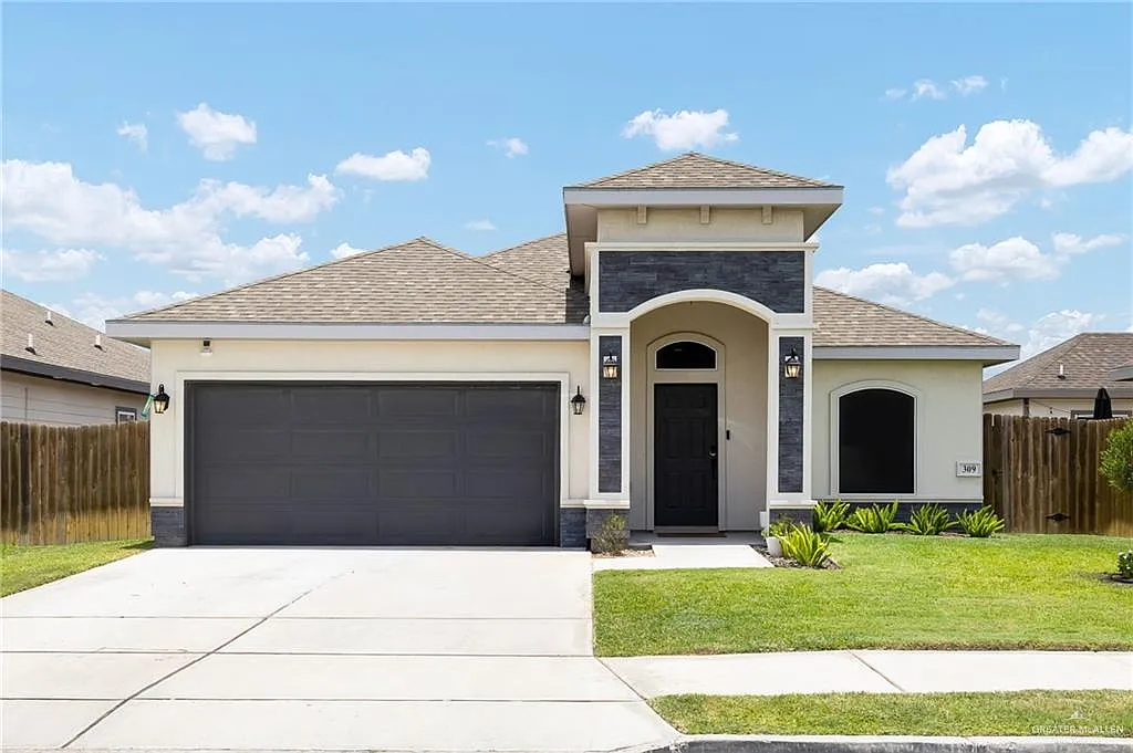 4 bed, 2.0 bath, 1734 sqft, $2,500 — Photo 1