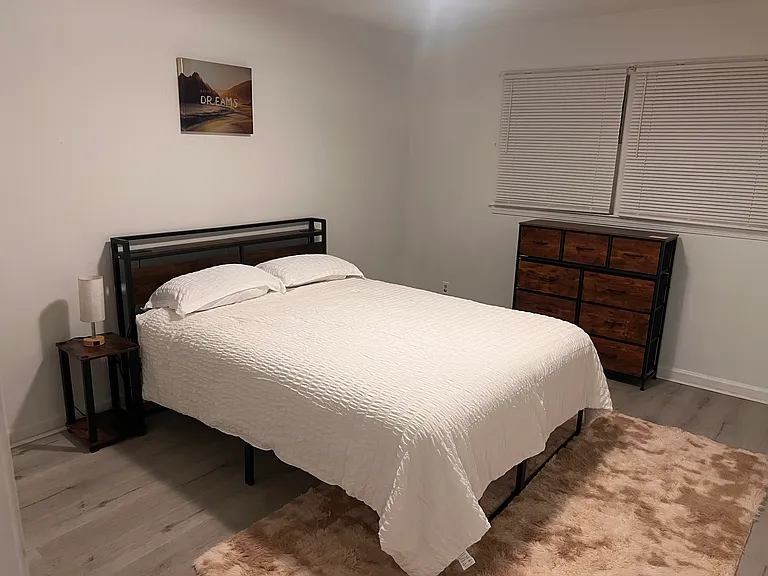 4678 Tara Woods Dr — Photo 10