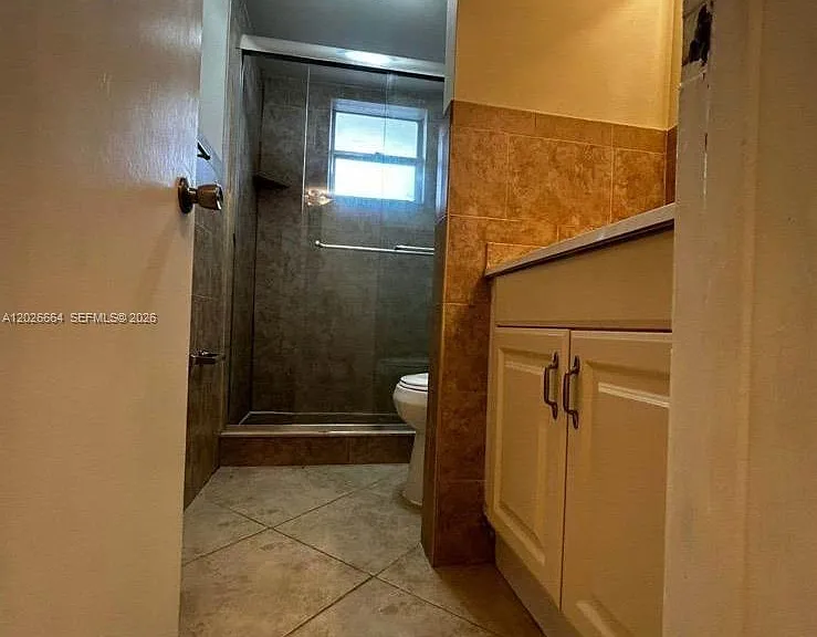 1100 NE 1st Ct #312 — Photo 6