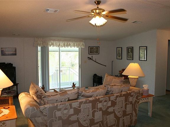 4th image of 422 Lagoon Ct