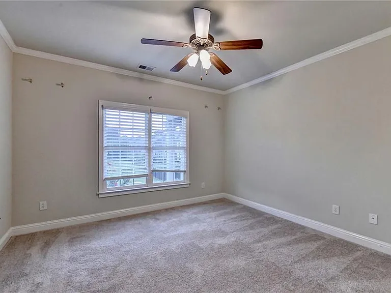 9848 Talisman Dr — Photo 56