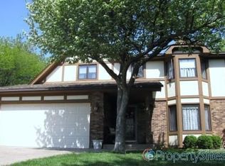 867 Okolona Ct, Naperville, IL