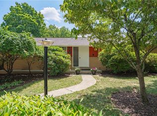 1411 Chippewa Dr, Allentown, PA 18104