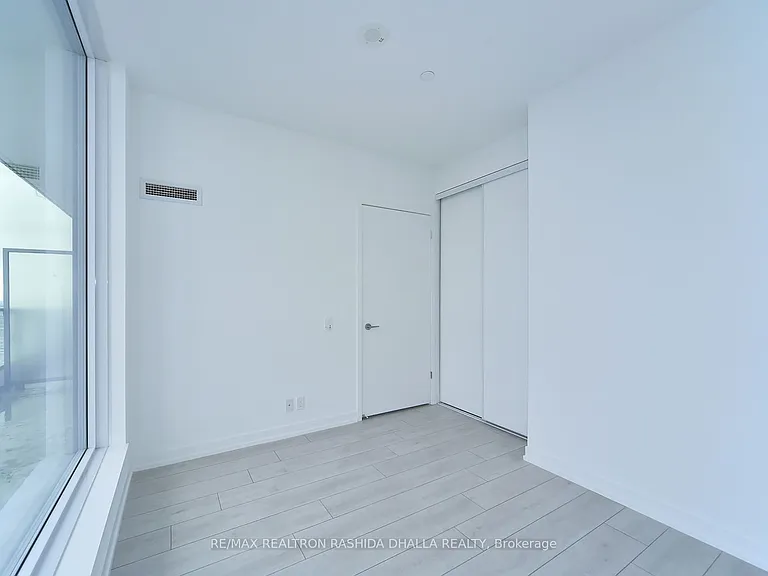 5 Buttermill Ave #5312 — Photo 24