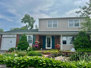 824 Hanford Rd, Fairless Hills, PA 19030