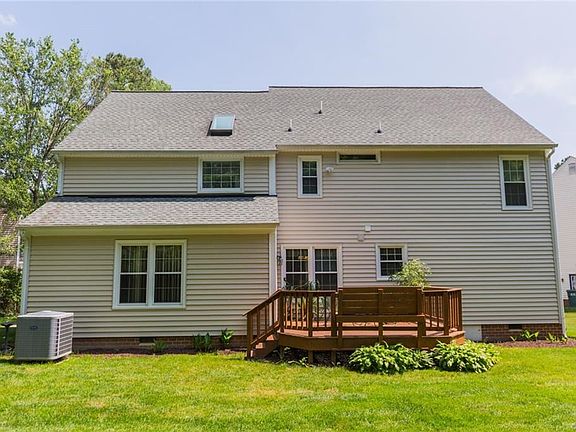 4th image of 5744 Lake West Ter