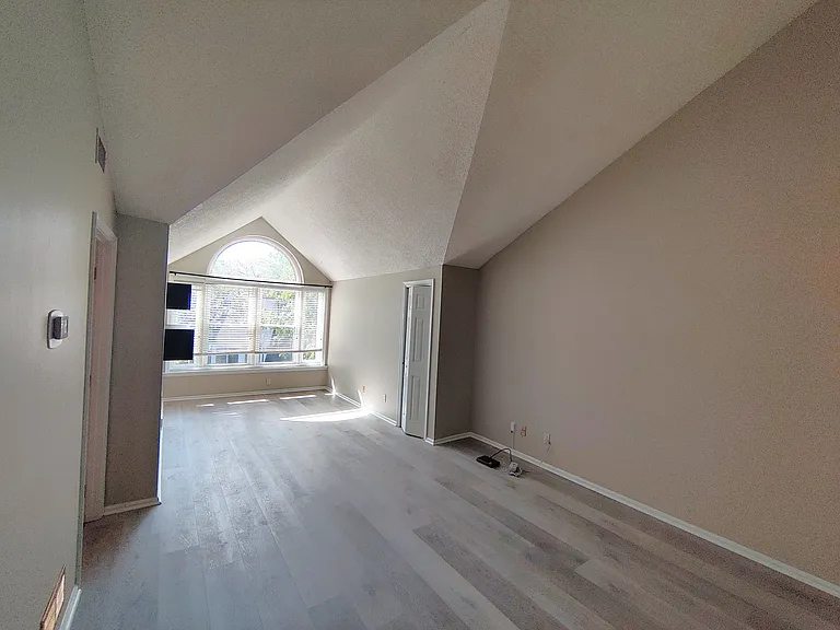 3151D Covewood Ct — Photo 7