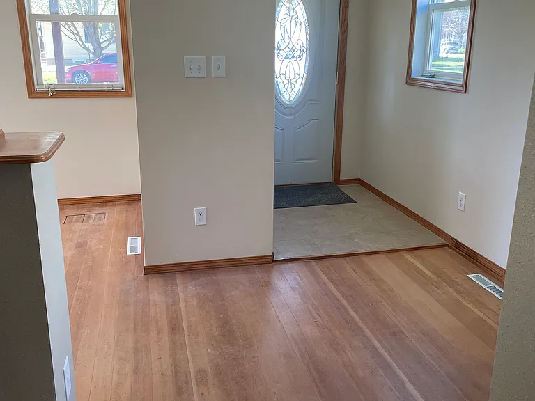 210 West St #1 — Photo 2