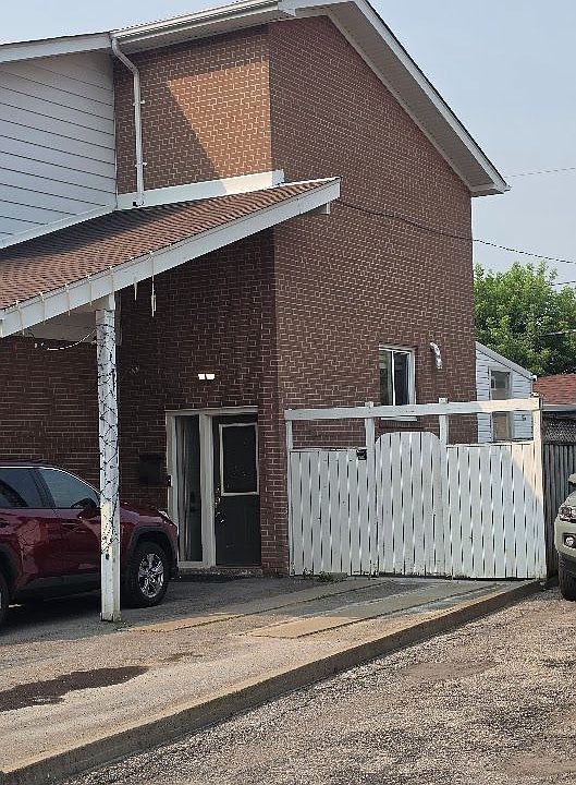 1st image of 888 Krosno Blvd