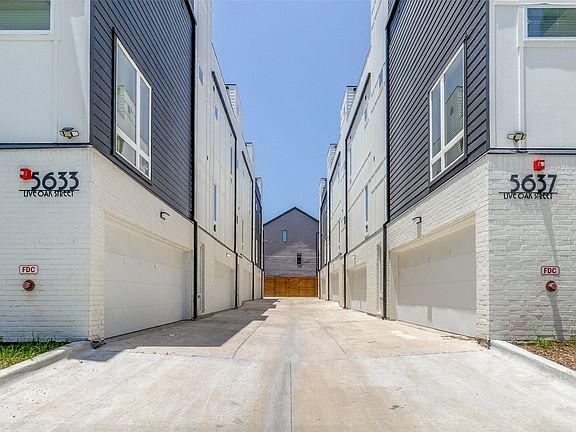 4th image of 5633 Live Oak St #103