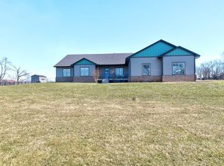 1796 Woodlake Rd, Midway, KY 40347