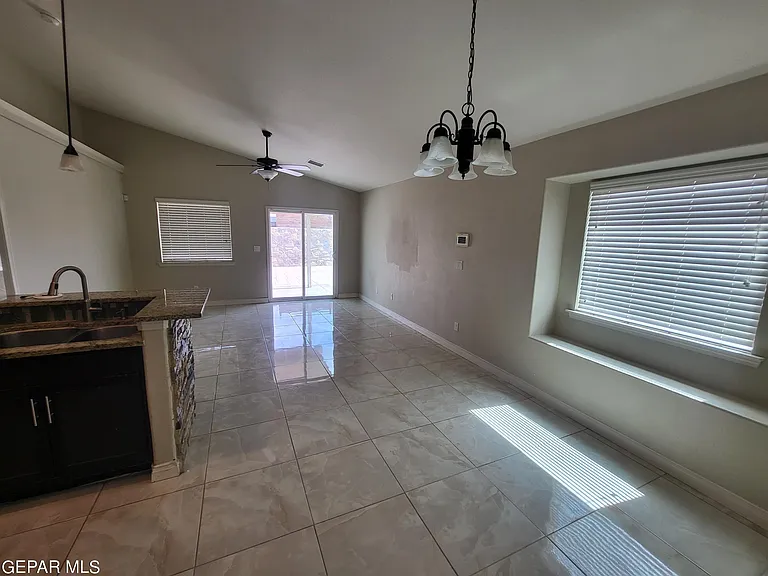 14753 Ava Leigh Ave — Photo 5