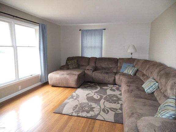 3rd image of 1312 Marianne Ave