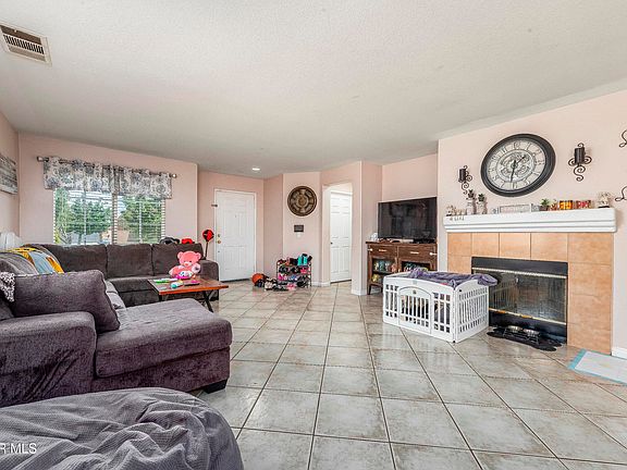 4th image of 45265 Sancroft Ave
