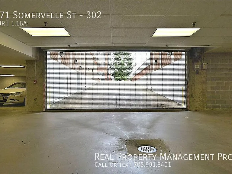 171 Somervelle St #302 — Photo 29