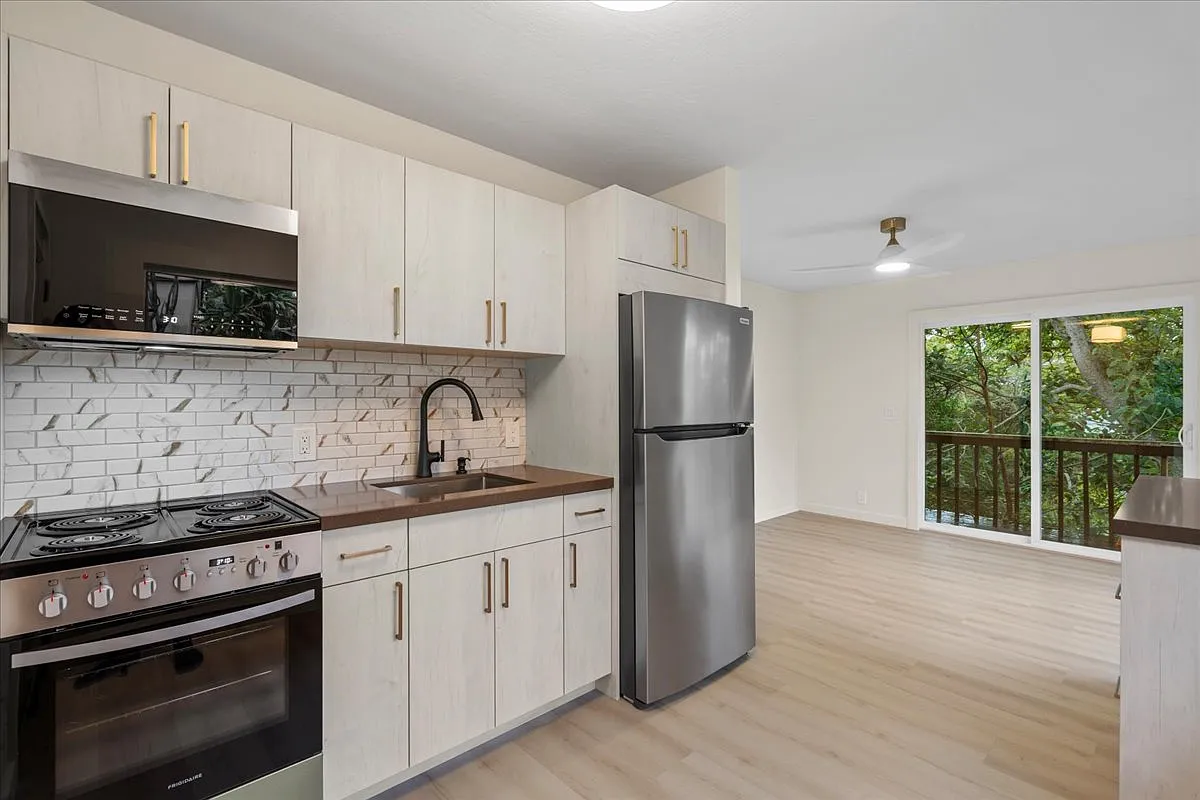 Building Photo - 3567 Baldwin Ave #B