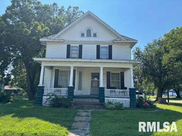 220 S Main St, Palmyra, IL 62674