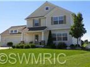 5495 Ericridge Ct, Hudsonville, MI 49426