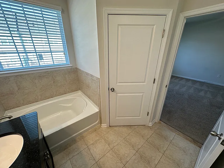 15114 Hogshead Way — Photo 25