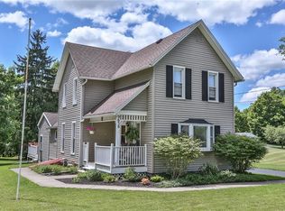 9638 Bean Hill Rd, Honeoye Falls, NY 14472