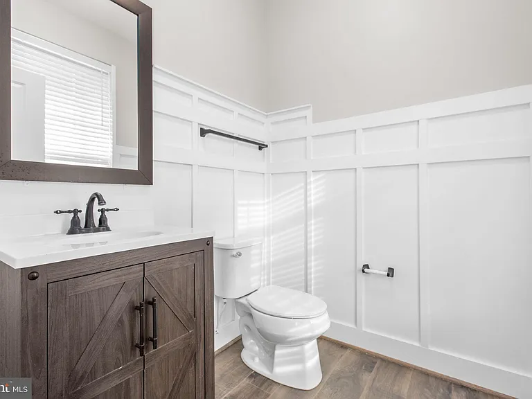 930 Forsythia Ln — Photo 10