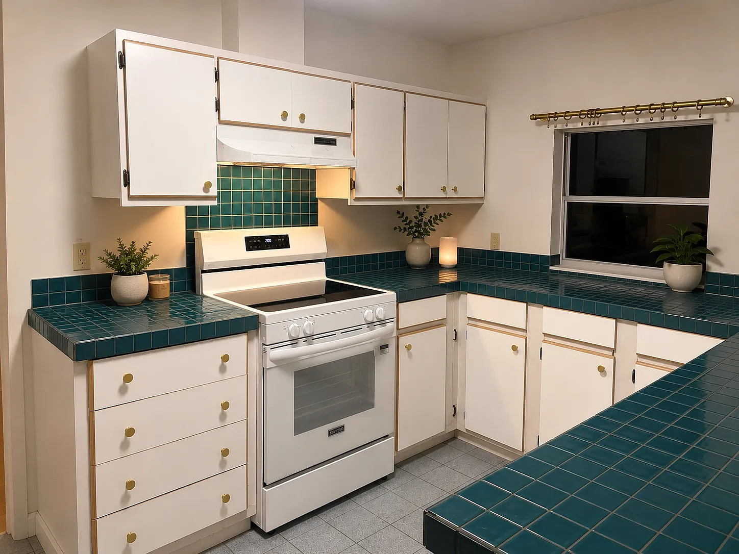 3 bed, 1500 sqft, $2,290 — Photo 3