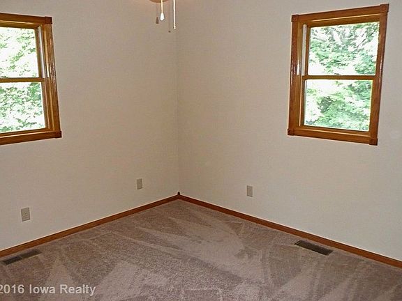4th image of 214 Stoney Point Dr