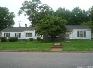 809 Radio Rd, Statesville, NC 28677