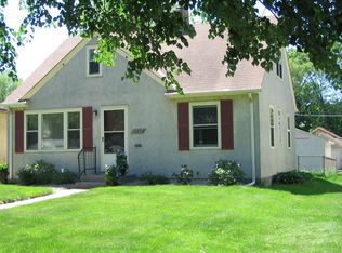 5552 35th Ave S, Minneapolis, MN 55417