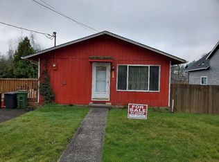 301 NE 6th St, Clatskanie, OR 97016