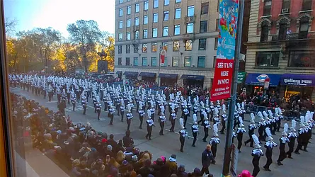 Sold by Barlavi Inc.