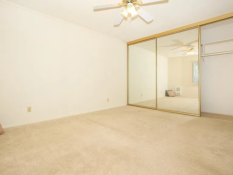 Country Woods Apartment Homes — Photo 21