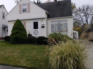 14214 Krems Ave, Maple Heights, OH 44137