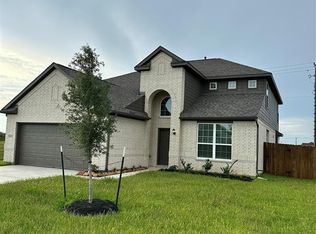 652 Woodhaven Lakes Dr, La Marque, TX 77568
