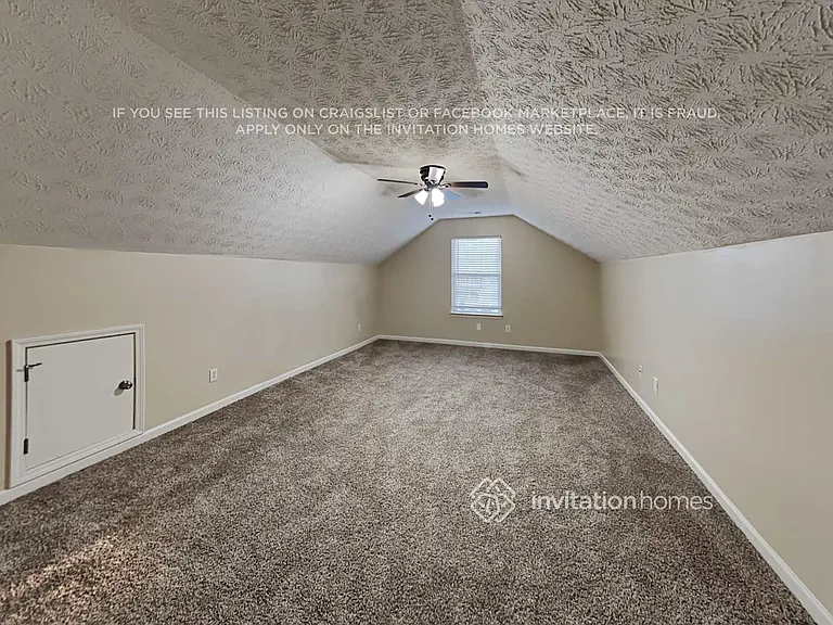 527 Gables Ct — Photo 14