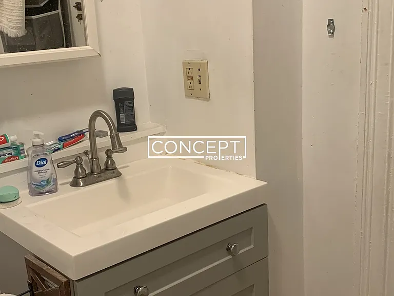 15 Sewall St #1 — Photo 13