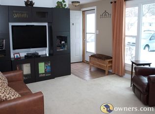 1479 Carole Ln, Green Bay, WI 54313