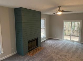 102 Sharps Rd, Williamsburg, VA 23188