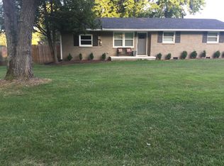 595 Walton Ferry Rd, Hendersonville, TN 37075