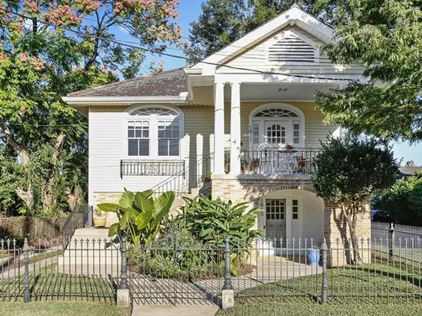 1911 Valence St, New Orleans, LA 70115
