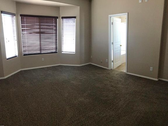 5th image of 11554 W Jefferson St