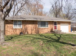 616 W Clyde Ave, Vinita, OK 74301