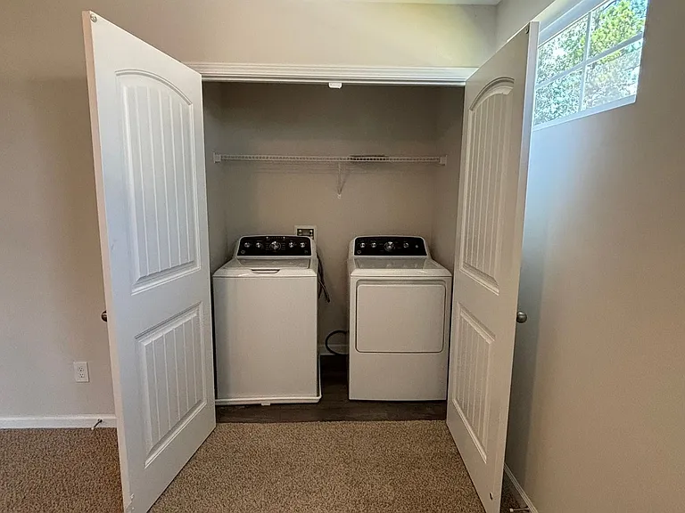 377 Baymont Dr — Photo 17