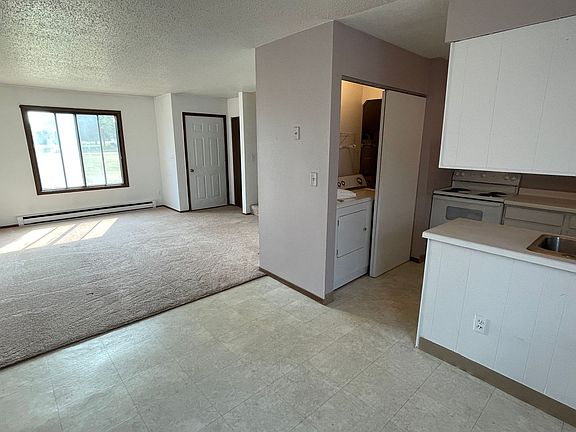 4th image of 114-132 8th Ave SE #643372410