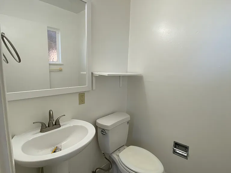 456 Oak St #L — Photo 11