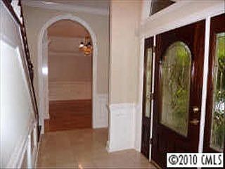 2nd image of 2889 Scarborough Ct