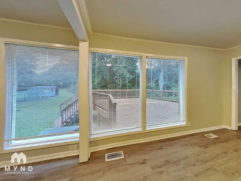 102 Harrison Rd — Photo 22