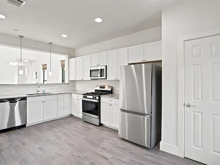 11415 Culzean Castle Dr — Photo 6