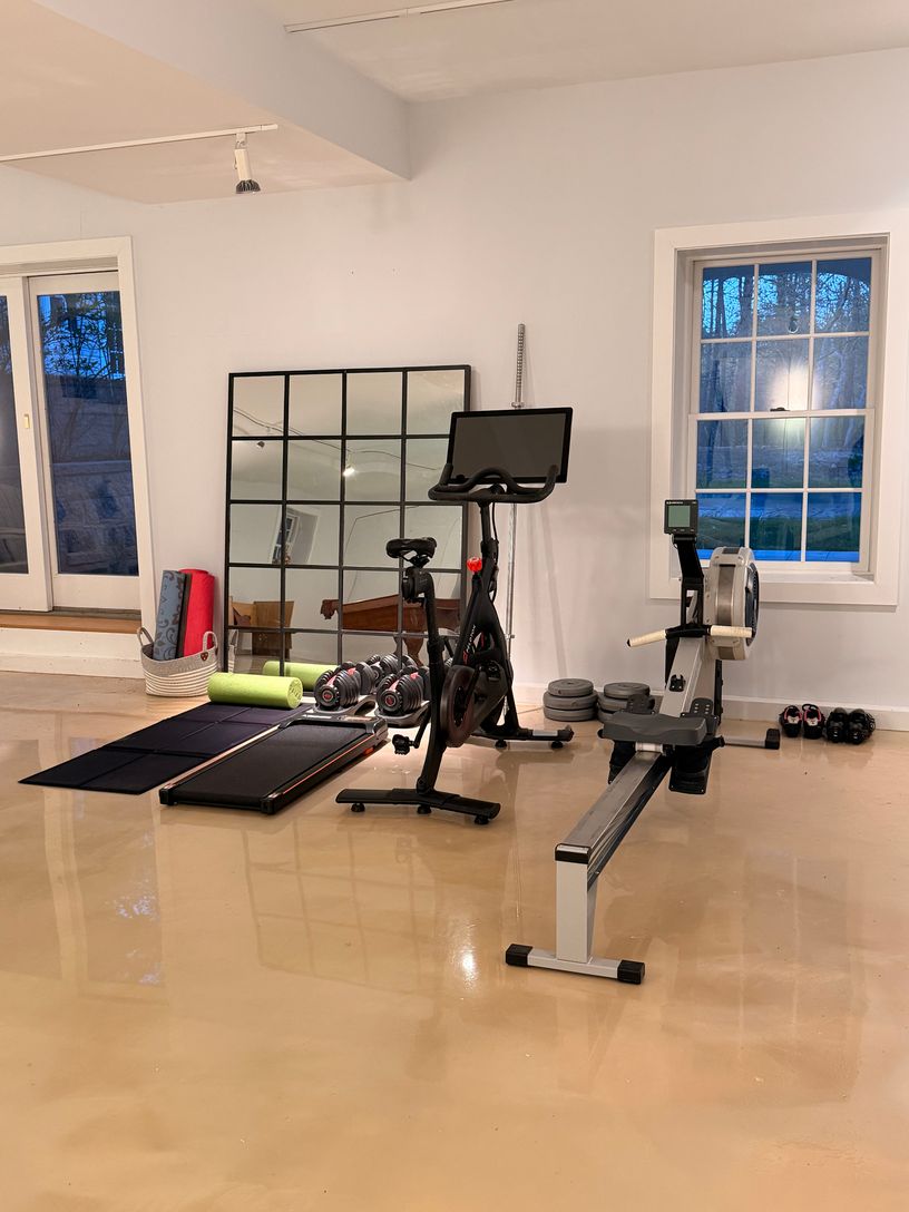 Lower level fitness Gym