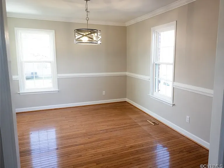 1613 Idlewood Ave — Photo 2